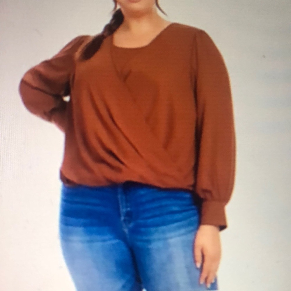 KWOT Karen Kane elegant wrap blouse with puff sleeves